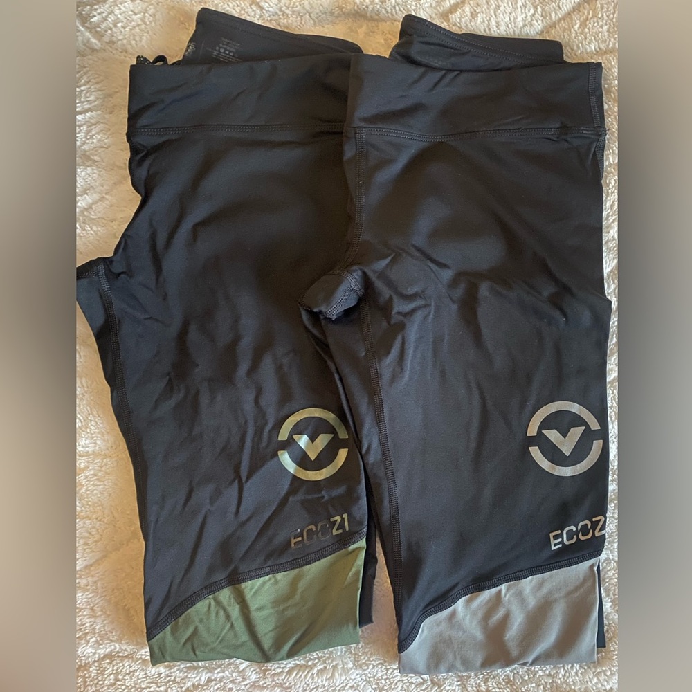 Virus leggings